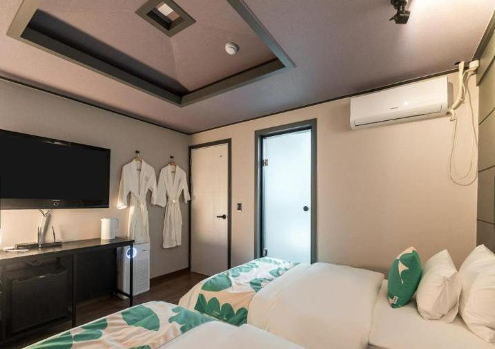 By Ths Valentine Hotel Incheon Siheung Eksteriør bilde